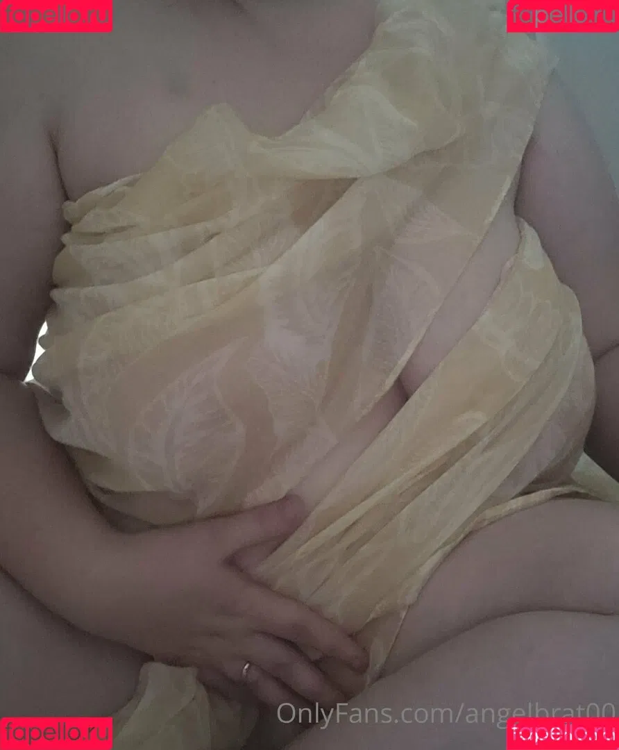 angelbrat00 Onlyfans Photo Gallery 