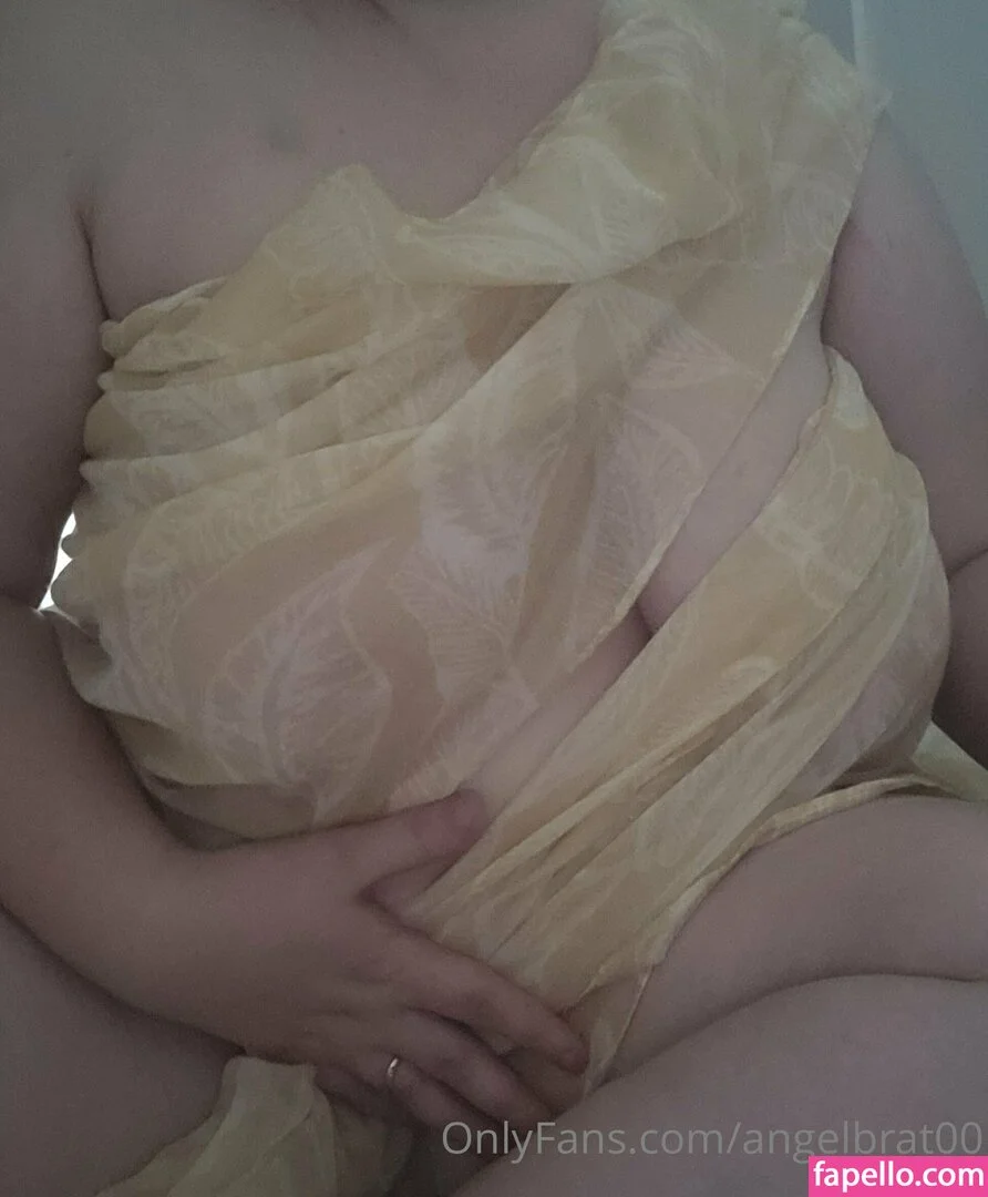 angelbrat00 Onlyfans Photo Gallery 