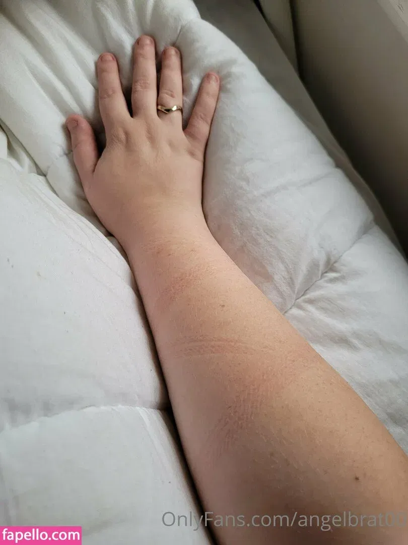 angelbrat00 Onlyfans Photo Gallery 