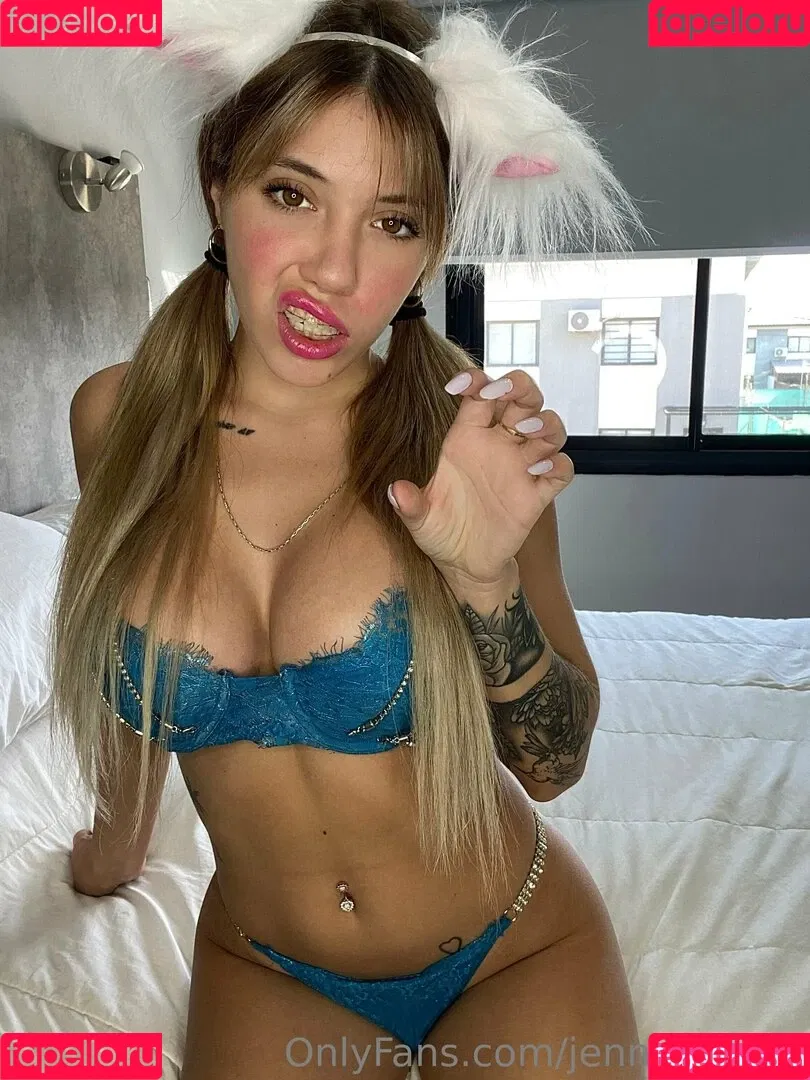 jennifer.foxx Onlyfans Photo Gallery 