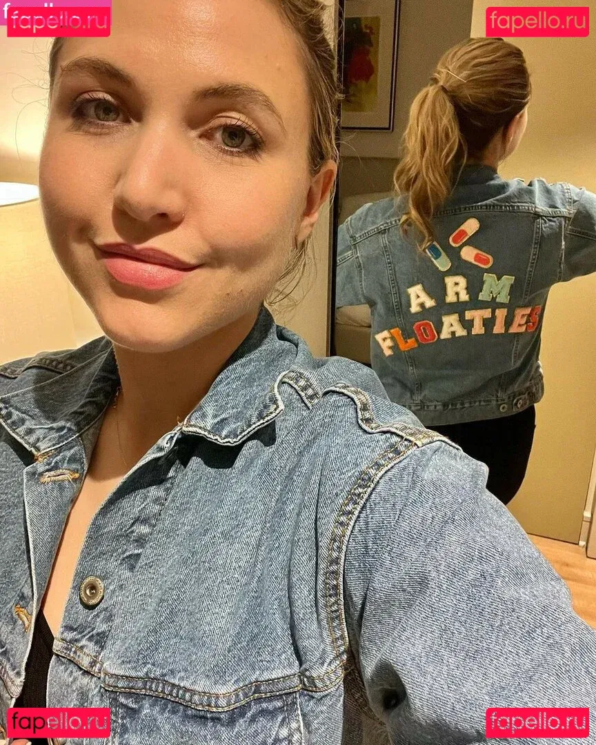 Taylor Tomlinson Onlyfans Photo Gallery 