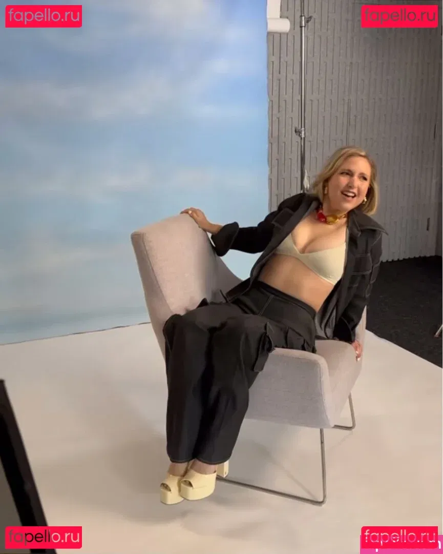 Taylor Tomlinson Onlyfans Photo Gallery 