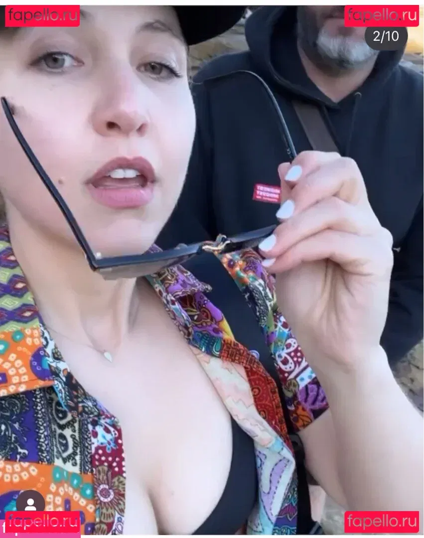 Taylor Tomlinson Onlyfans Photo Gallery 