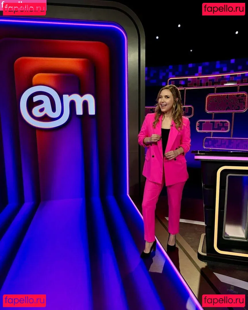 Taylor Tomlinson Onlyfans Photo Gallery 