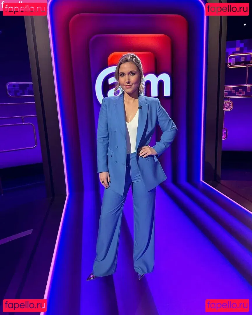 Taylor Tomlinson Onlyfans Photo Gallery 