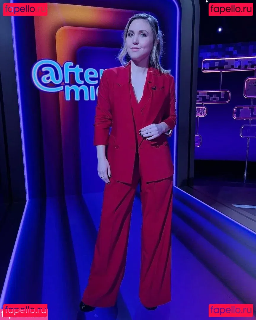 Taylor Tomlinson Onlyfans Photo Gallery 