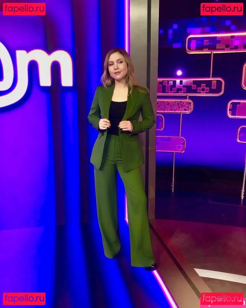 Taylor Tomlinson Onlyfans Photo Gallery 