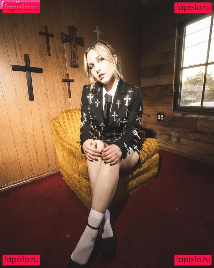 Taylor Tomlinson Onlyfans Photo Gallery 