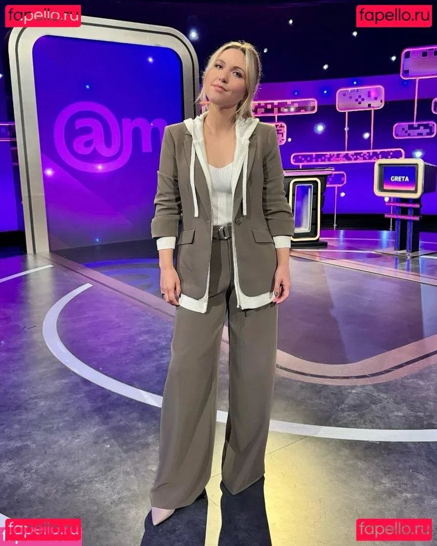 Taylor Tomlinson Onlyfans Photo Gallery 