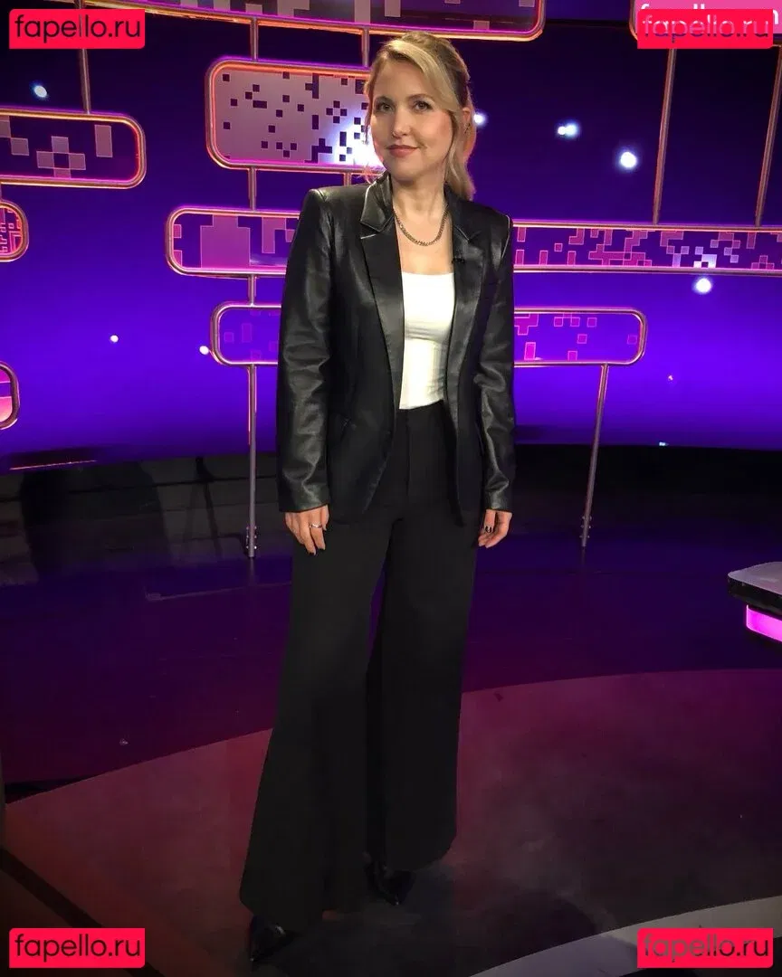 Taylor Tomlinson Onlyfans Photo Gallery 