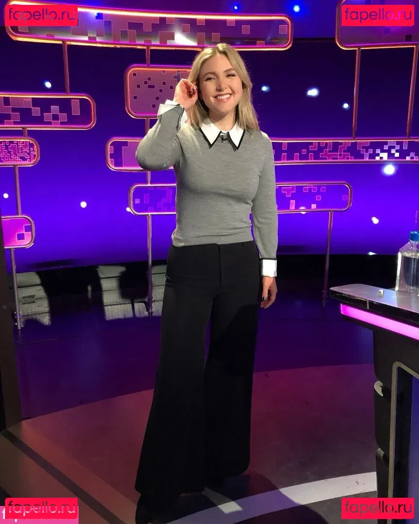 Taylor Tomlinson Onlyfans Photo Gallery 