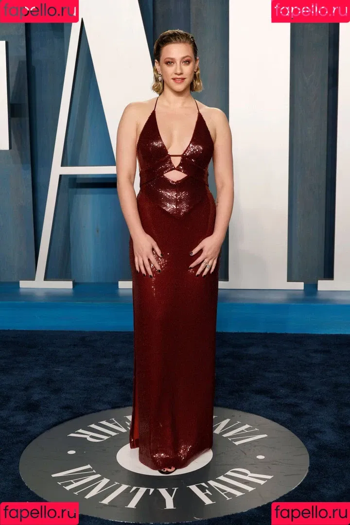 Lili Reinhart Onlyfans Photo Gallery 
