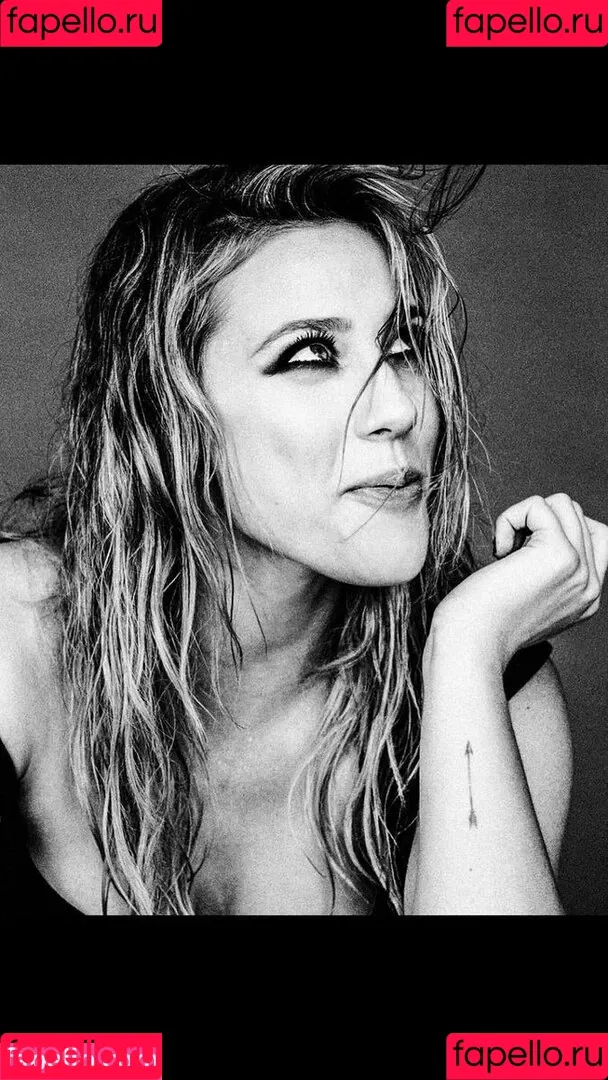 Lili Reinhart Onlyfans Photo Gallery 