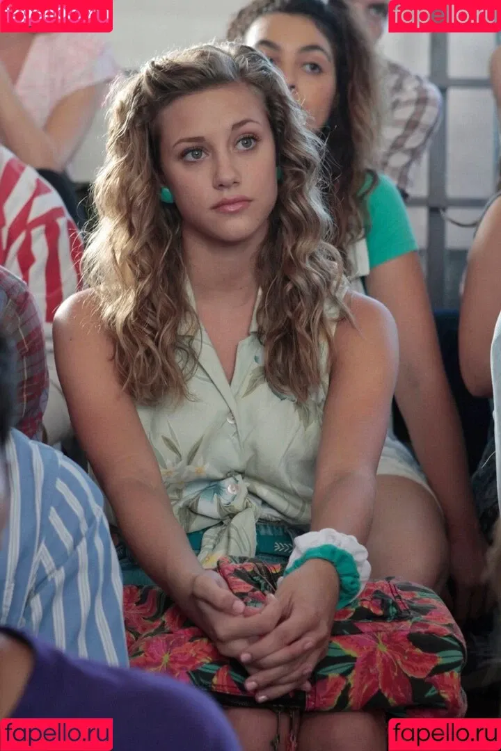 Lili Reinhart Onlyfans Photo Gallery 