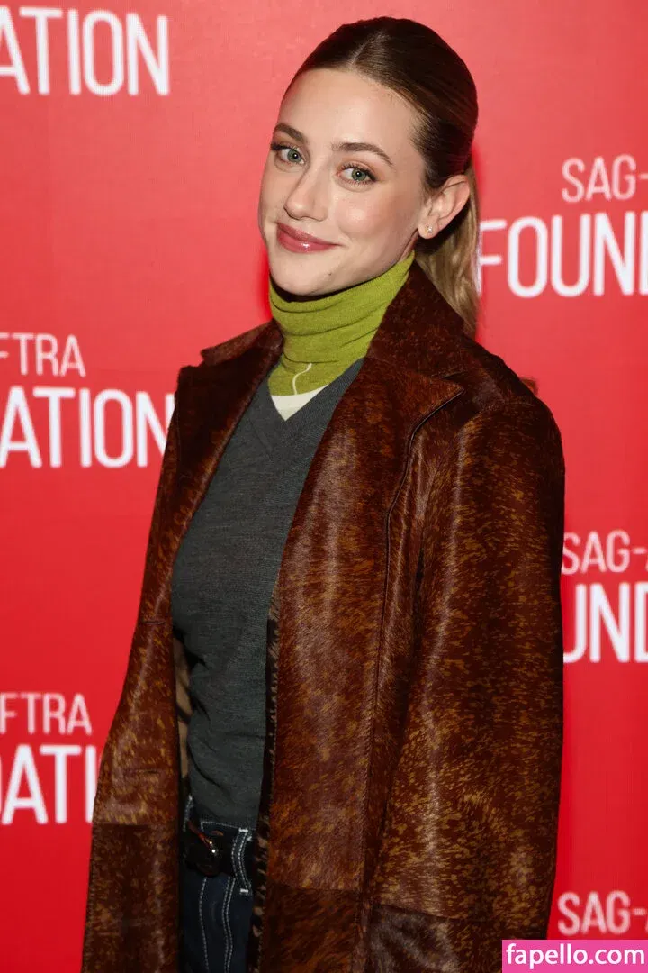 Lili Reinhart Onlyfans Photo Gallery 