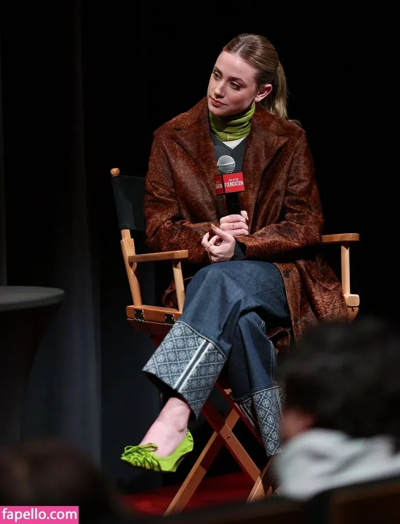 Lili Reinhart Onlyfans Photo Gallery 