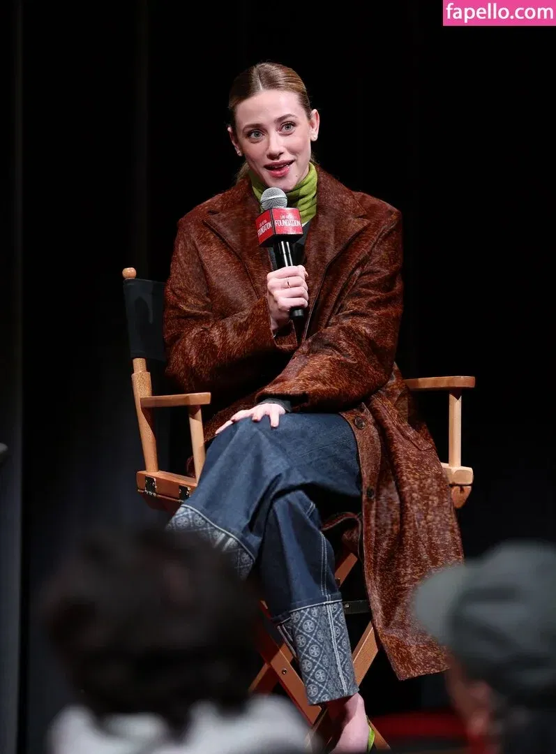 Lili Reinhart Onlyfans Photo Gallery 