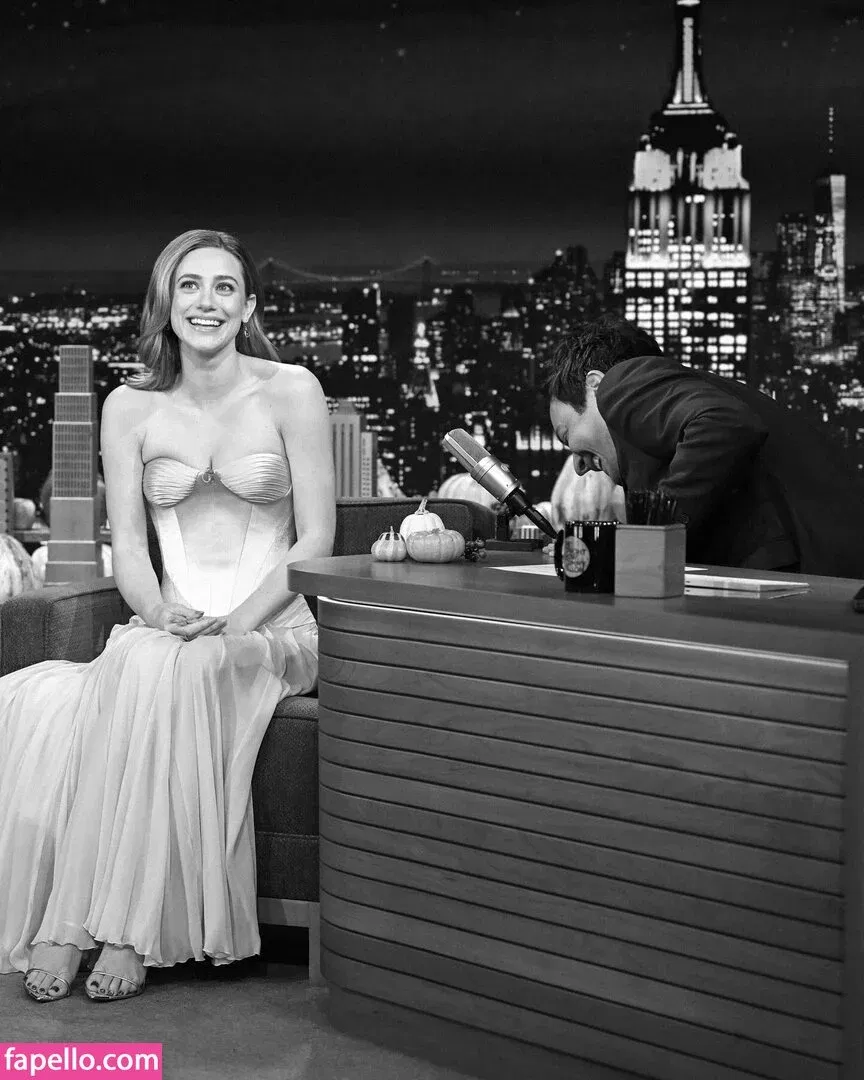 Lili Reinhart Onlyfans Photo Gallery 