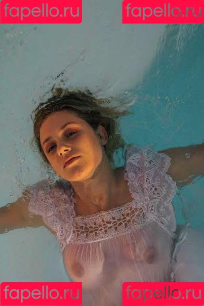 Lili Reinhart Onlyfans Photo Gallery 