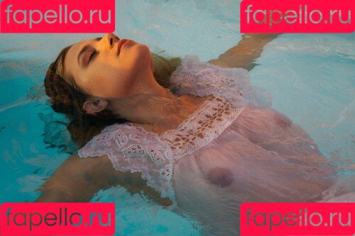 Lili Reinhart Onlyfans Photo Gallery 