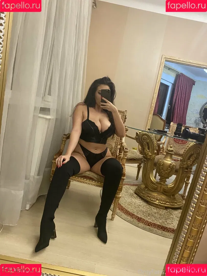 Lorette01 Onlyfans Photo Gallery 