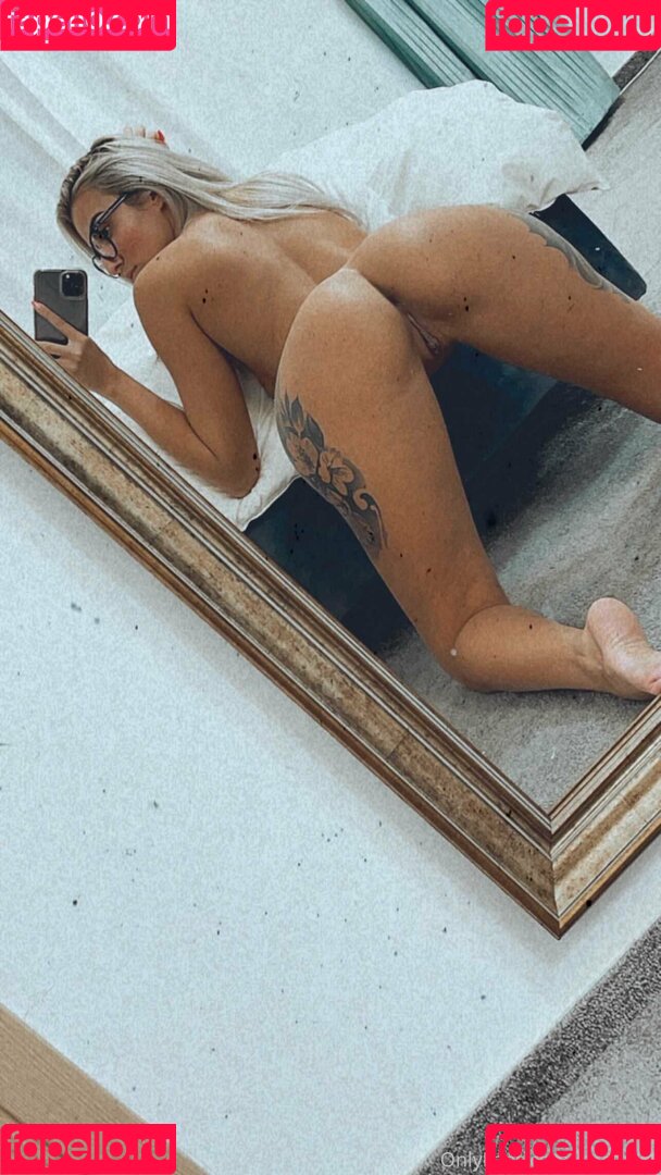 Lorette01 Onlyfans Photo Gallery 