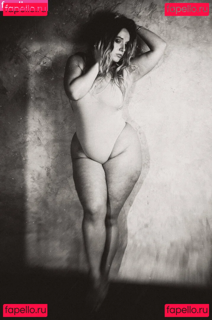 Summers VonHesse Onlyfans Photo Gallery 