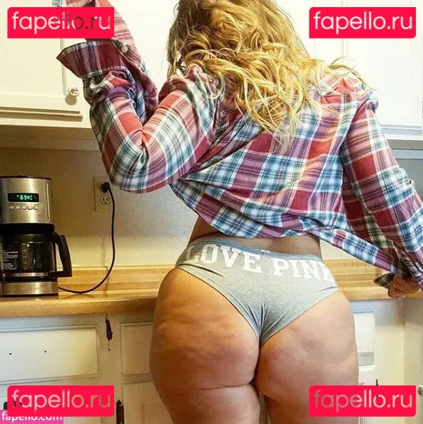 Summers VonHesse Onlyfans Photo Gallery 