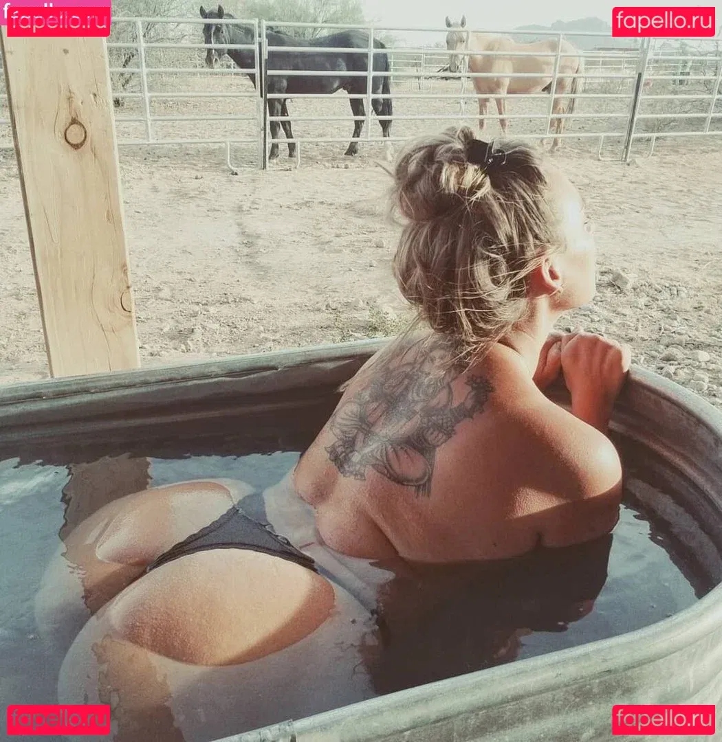 Summers VonHesse Onlyfans Photo Gallery 