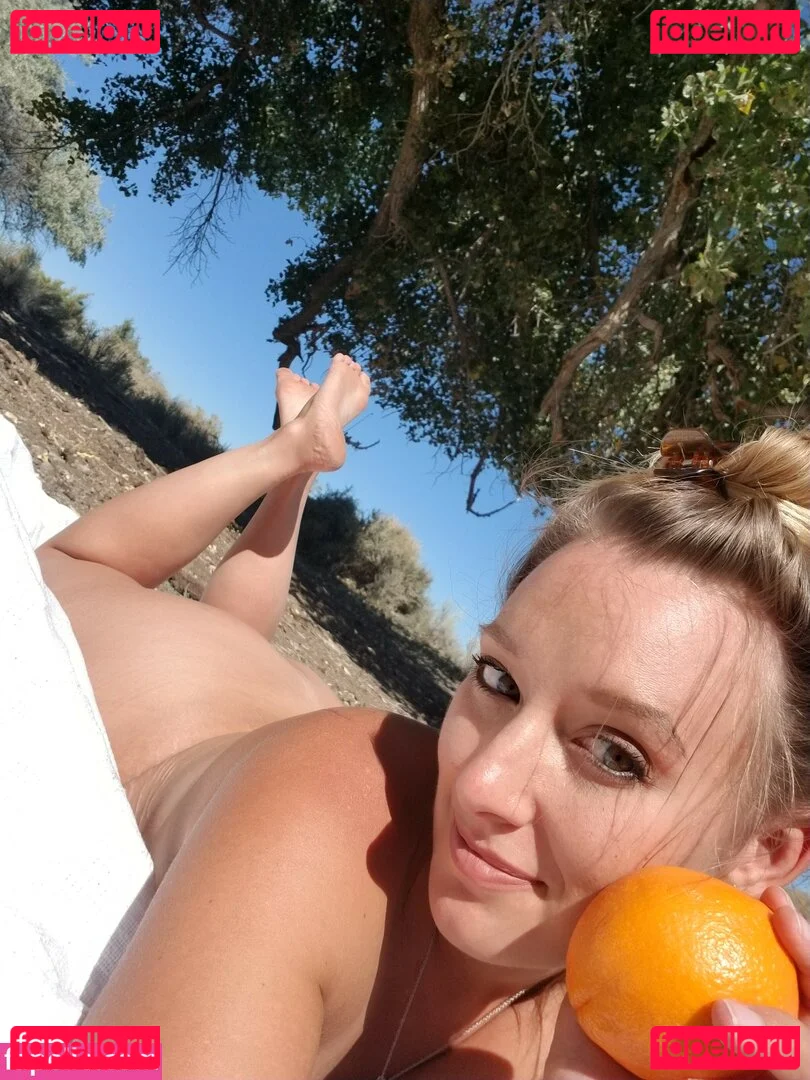 Summers VonHesse Onlyfans Photo Gallery 