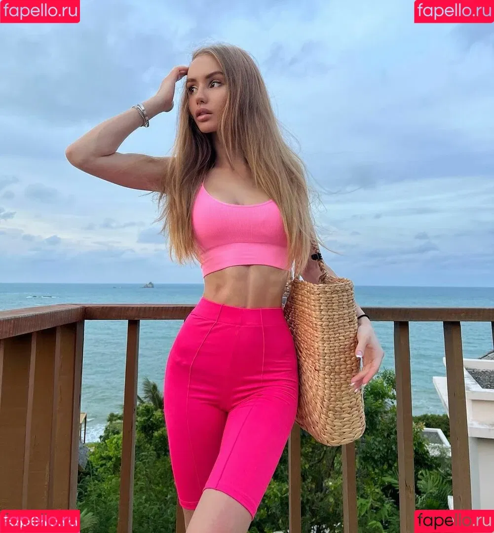 Valentina Grishko Onlyfans Photo Gallery 
