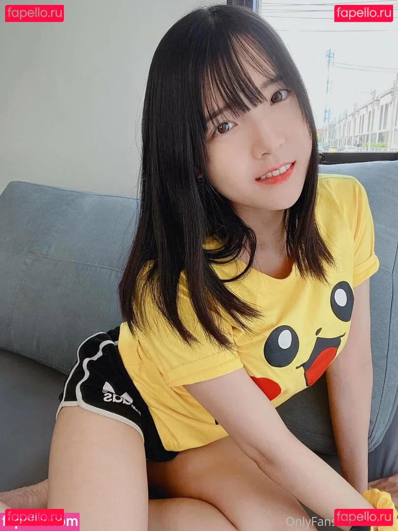 pikiichu Onlyfans Photo Gallery 