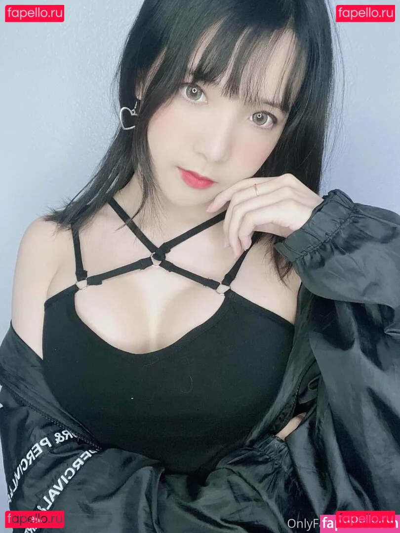 pikiichu Onlyfans Photo Gallery 