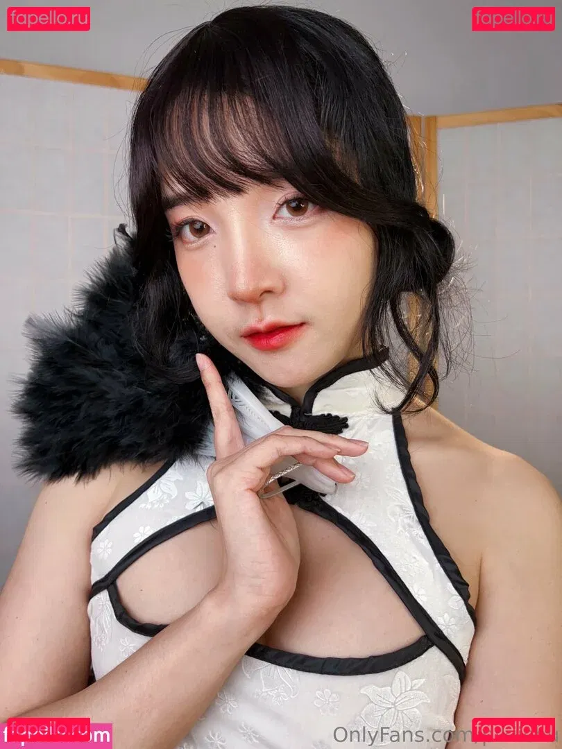 pikiichu Onlyfans Photo Gallery 