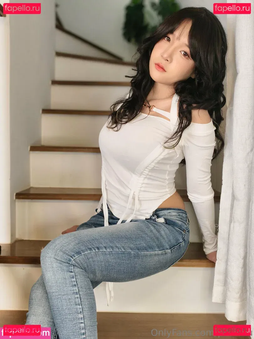 pikiichu Onlyfans Photo Gallery 