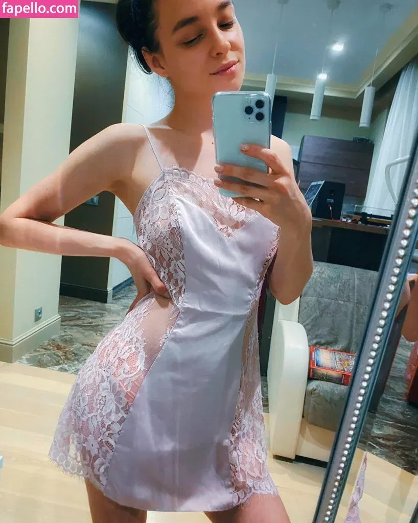 elen_de_len Onlyfans Photo Gallery 