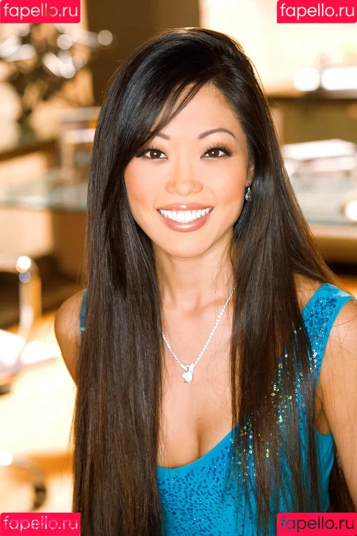 Grace Kim Onlyfans Photo Gallery 