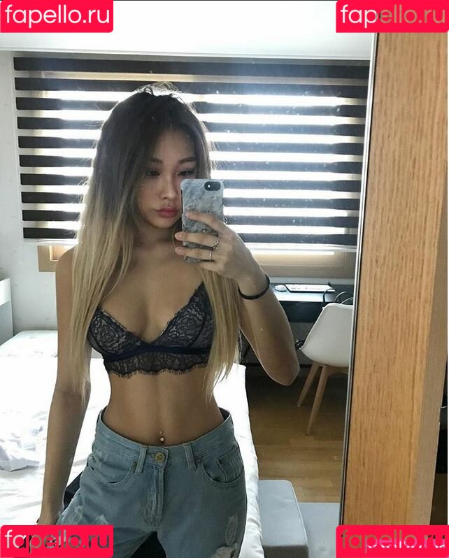 Grace Kim Onlyfans Photo Gallery 