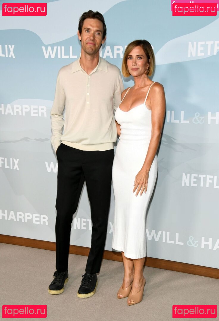 Kristen Wiig / kriztenwiig Nude Onlyfans Photo 12