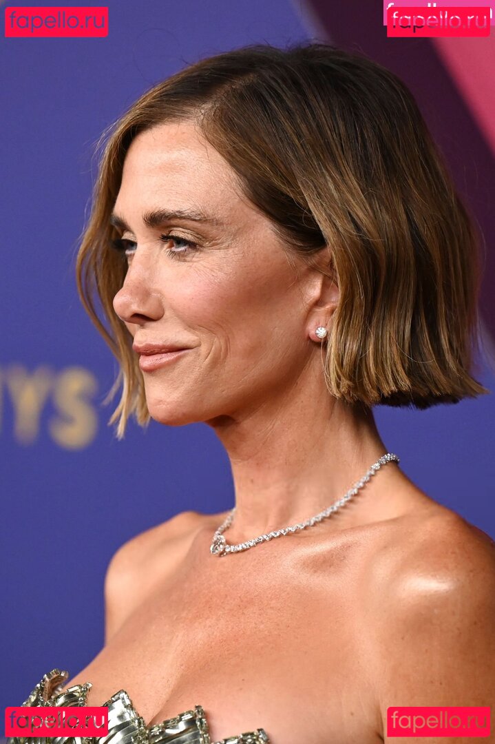 Kristen Wiig / kriztenwiig Nude Onlyfans Photo 4