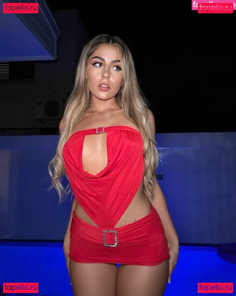 soley.urs Onlyfans Photo Gallery 