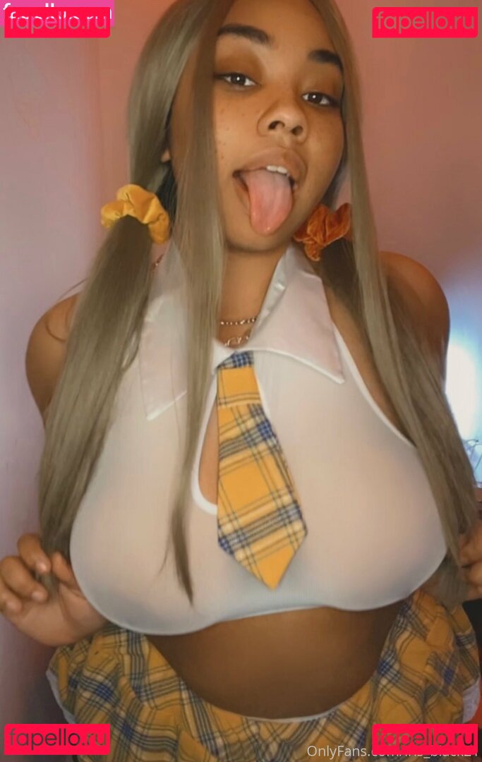 Iris_black21 / irisblack21 Onlyfans Photo Gallery 