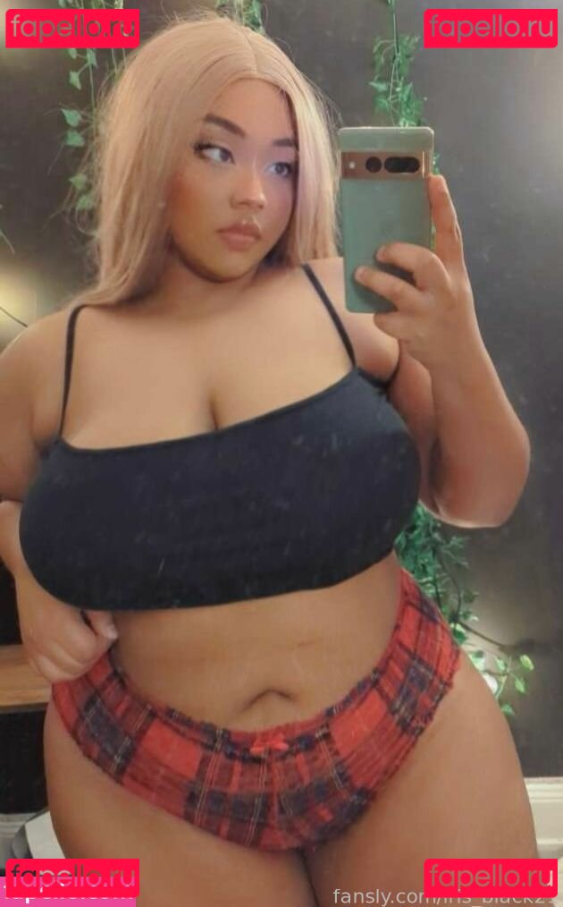 Iris_black21 / irisblack21 Onlyfans Photo Gallery 