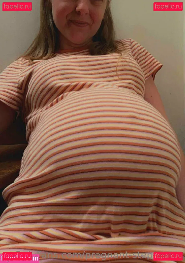 pregnant-step-sister Onlyfans Photo Gallery 