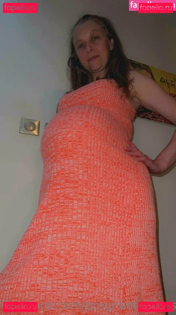 pregnant-step-sister Onlyfans Photo Gallery 