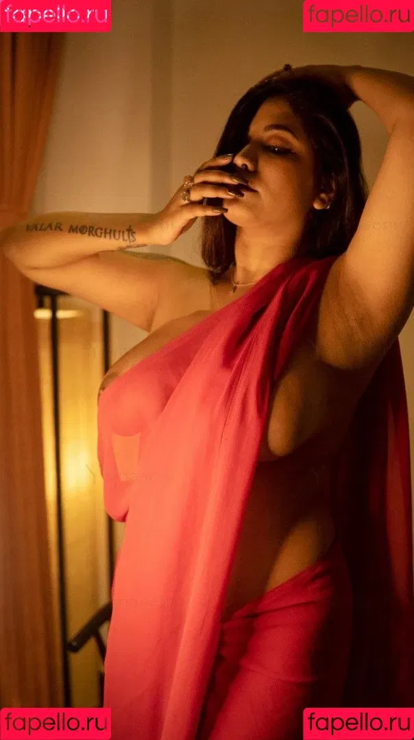 Yajnaseni Onlyfans Photo Gallery 