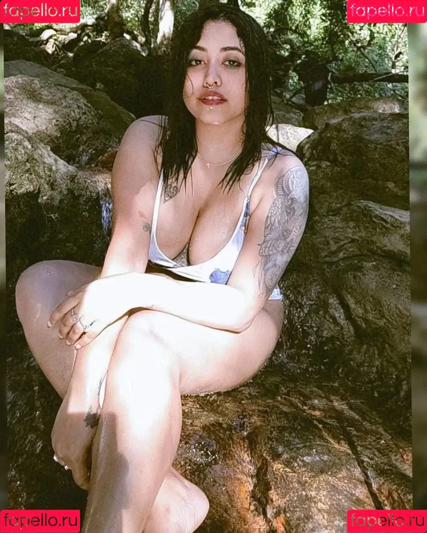 Yajnaseni Onlyfans Photo Gallery 
