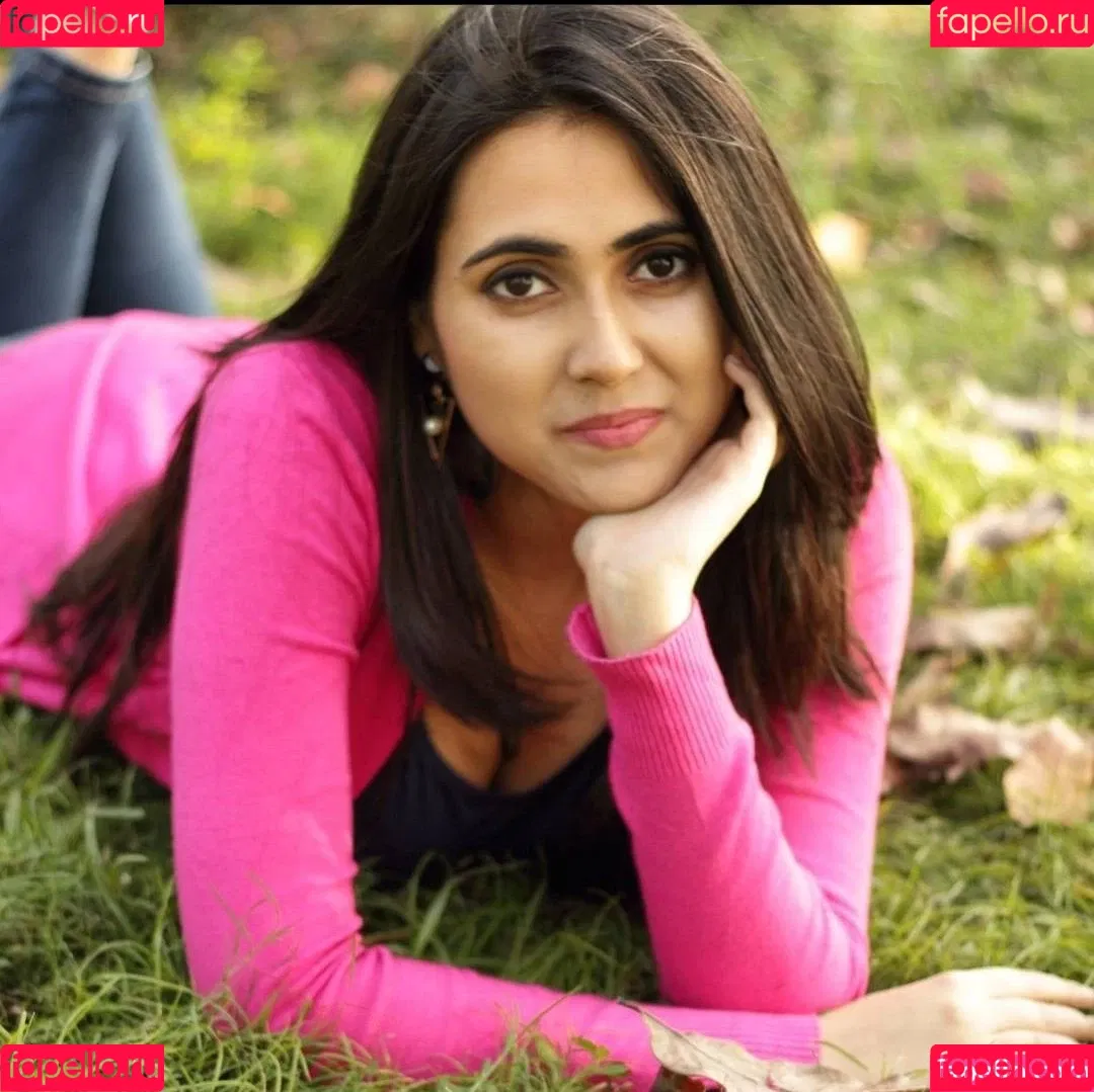 Yajnaseni Onlyfans Photo Gallery 