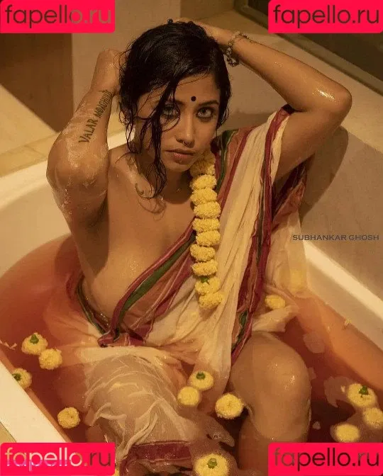 Yajnaseni Onlyfans Photo Gallery 