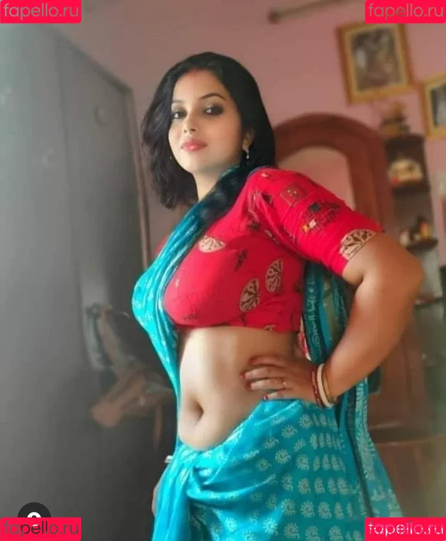 Yajnaseni Onlyfans Photo Gallery 
